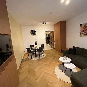  Apartament Deluxe Favoriten Austria